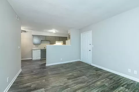 1897 Madison St, Clarksville, TN 37043 photo 5