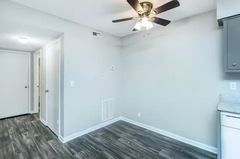 1897 Madison St, Clarksville, TN 37043 photo 7