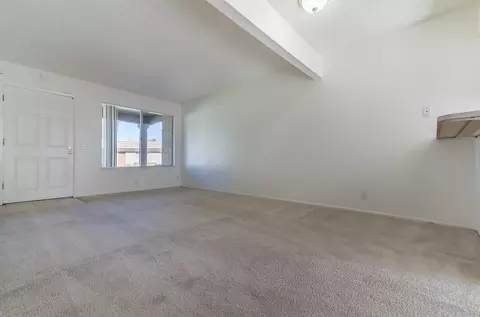 1018 Kelp Ln, Oxnard, CA 93035 photo 9