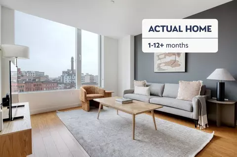 8 Whittier Pl, Boston, MA 02114