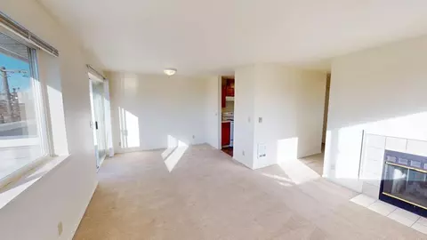 5408 Meridian Ave N, Seattle, WA 98103