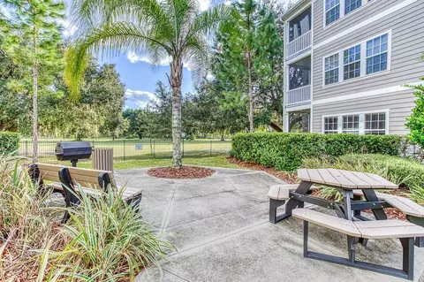 18940 Pebble Links Cir, Pebble Creek, FL 33647 photo 9