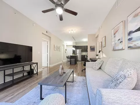 4504 W Spruce St, Tampa, FL 33607