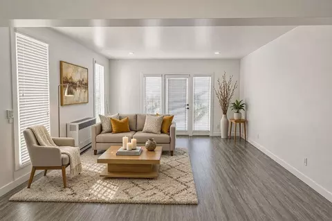 2126-50 2126-50 S Oak Street 867 W 23rd St, Los Angeles, CA 90007