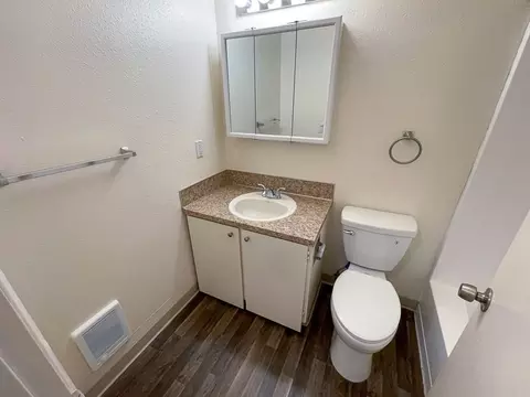 10800 SW Barbur Blvd, Portland, OR 97219