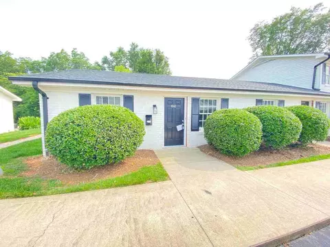 1300 Oakwood Ave, Kannapolis, NC 28081