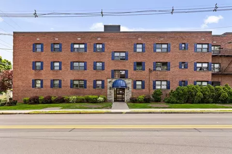 444 Terrace Ave, Hasbrouck Heights, NJ 07604
