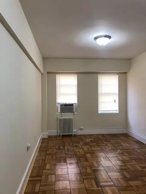 2501 Q St NW, Washington, DC 20007