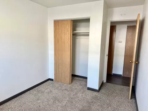 2922 7th St N, Fargo, ND 58102 photo 4