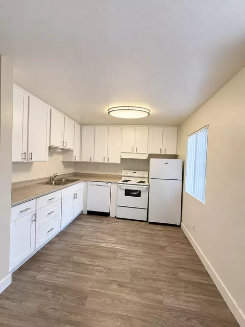 1920 E Grand Ave, Escondido, CA 92027 photo 4