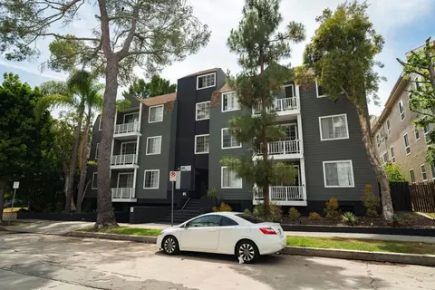 685 Kelton Ave, Los Angeles, CA 90024