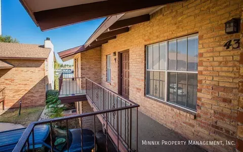 1904 N Midland Dr, Midland, TX 79707