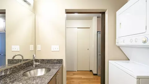 2312 3rd Ave, Seattle, WA 98121 photo 24