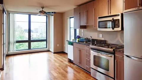 2312 3rd Ave, Seattle, WA 98121 photo 5