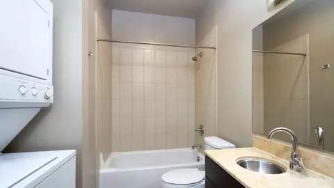 2312 3rd Ave, Seattle, WA 98121 photo 16