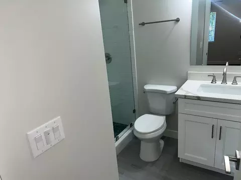 1209 N Cordova St, Burbank, CA 91505 photo 6