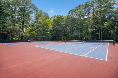 6200 N Hills Dr, Raleigh, NC 27609 photo 4
