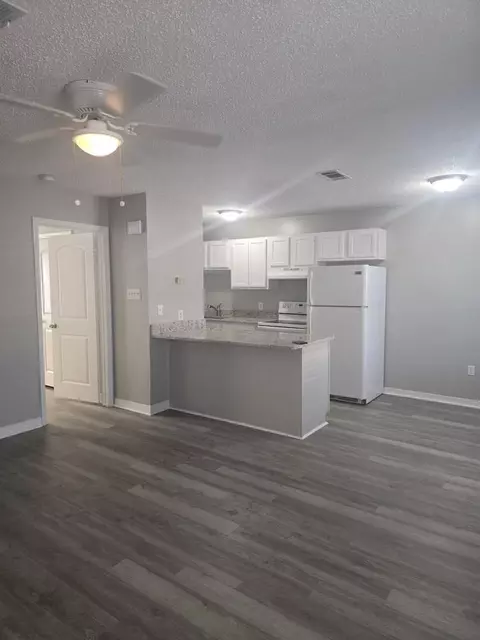 Berry Dr, Hammond, LA 70403