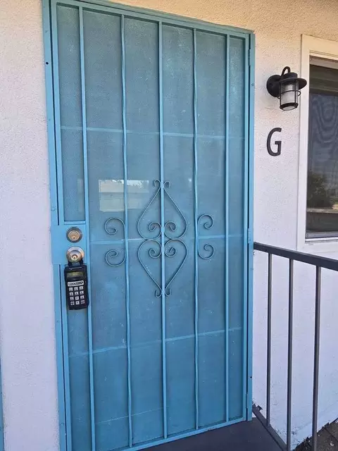 2650 E Park Ln, Anaheim, CA 92806