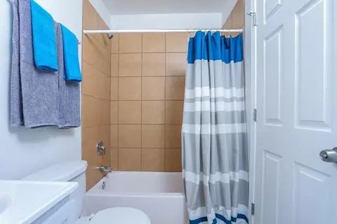6502 Mcclean Blvd, Baltimore, MD 21214 photo 7