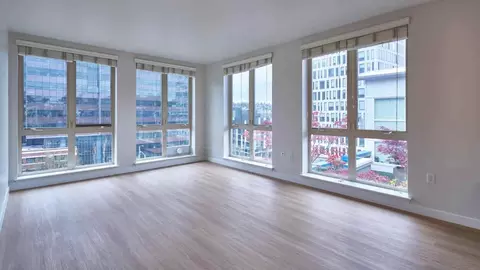 301 Minor Ave N, Seattle, WA 98109 photo 24