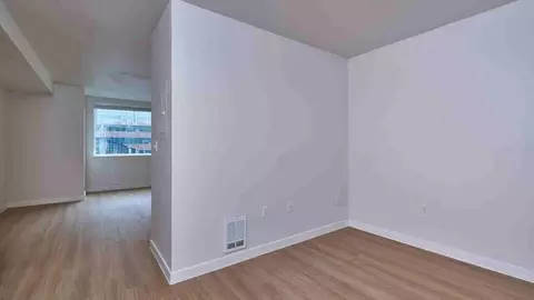 301 Minor Ave N, Seattle, WA 98109 photo 8