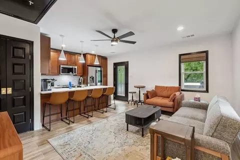 309 N Mclean Blvd, Memphis, TN 38112