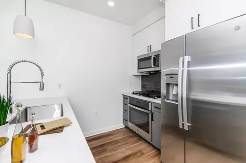 500 W Camelback Rd, Phoenix, AZ 85013 photo 2