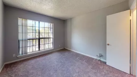 9101 Avenue Club Dr, Temple Terrace, FL 33637 photo 41