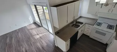11706 Kling St, Valley Village, CA 91607