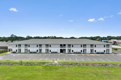 8701 Old Spanish Trl, Ocean Springs, MS 39564