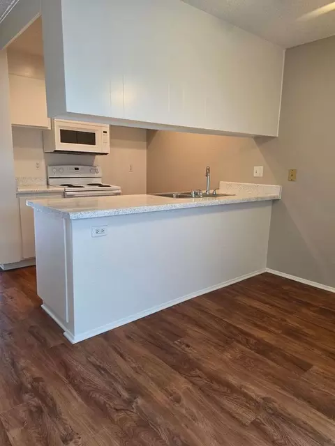 9091 Holder St, Cypress, CA 90630 photo 18