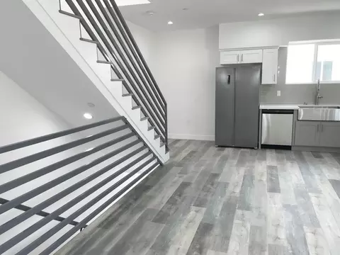 5726 Case Ave, North Hollywood, CA 91601