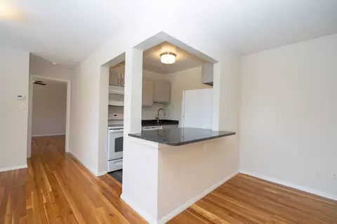 10805 Harvey Dr, Fairfax, VA 22030