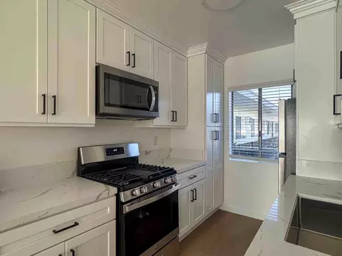 849 N Mccadden Pl, Los Angeles, CA 90038 photo 19