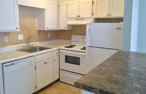 2217 Green Springs Hwy S, Birmingham, AL 35205