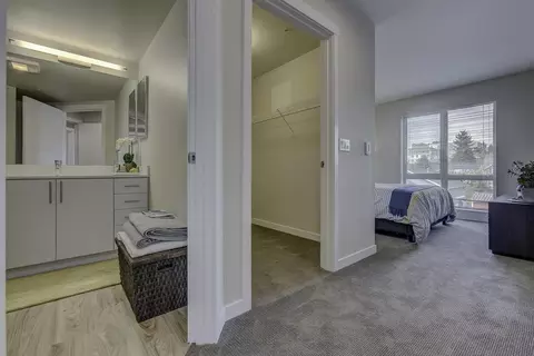 4555 39th Ave SW, Seattle, WA 98116 photo 23