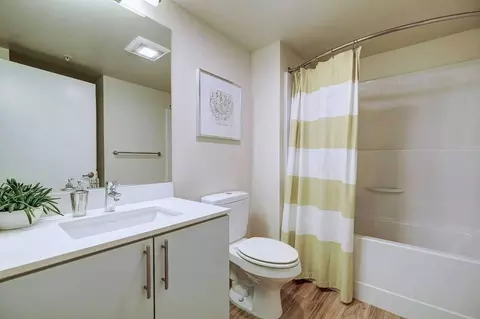 4555 39th Ave SW, Seattle, WA 98116 photo 13