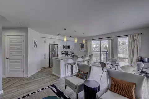 4555 39th Ave SW, Seattle, WA 98116 photo 26