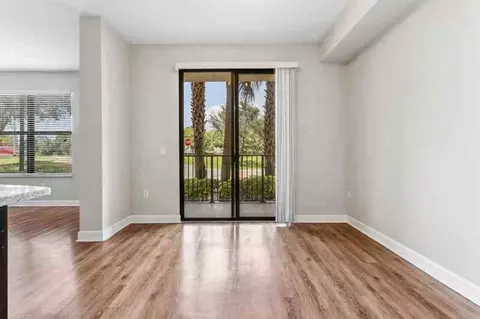 4504 W Spruce St, Tampa, FL 33607 photo 11