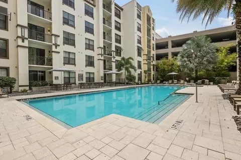 4504 W Spruce St, Tampa, FL 33607 photo 20