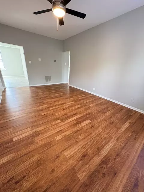 5826 W Washington Blvd, Chicago, IL 60644
