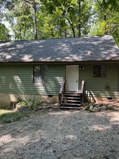 545 Lystra Rd, Chapel Hill, NC 27517