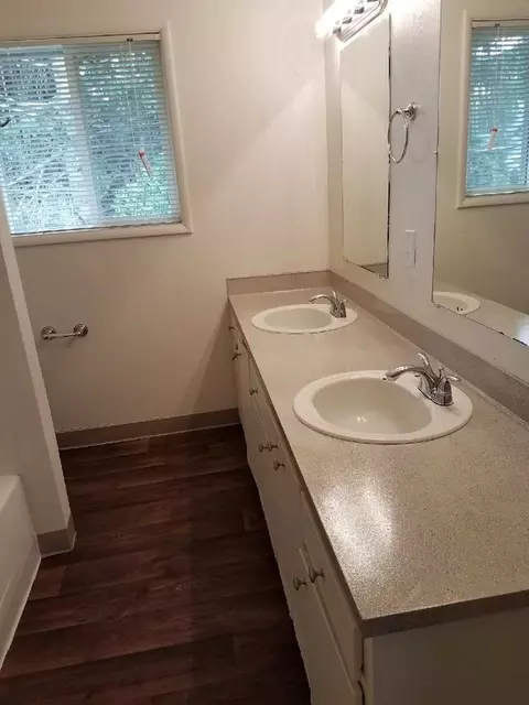 815 SE 223rd Ave, Gresham, OR 97030 photo 42