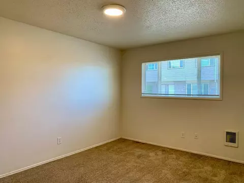 815 SE 223rd Ave, Gresham, OR 97030 photo 13