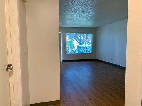 815 SE 223rd Ave, Gresham, OR 97030 photo 17