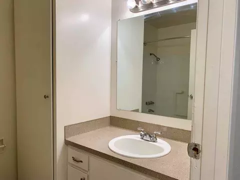 815 SE 223rd Ave, Gresham, OR 97030 photo 10