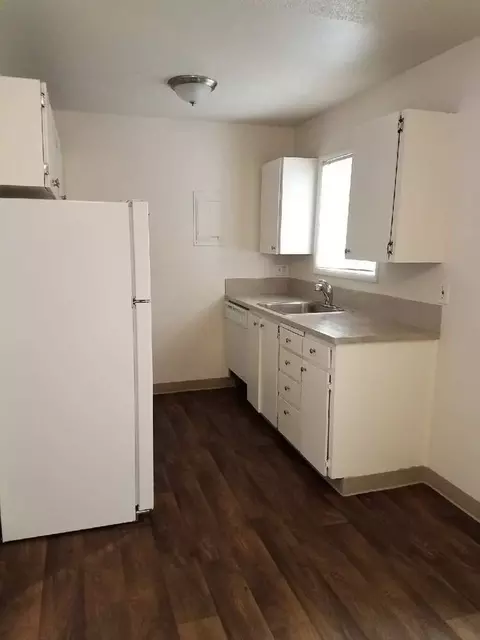 815 SE 223rd Ave, Gresham, OR 97030 photo 37