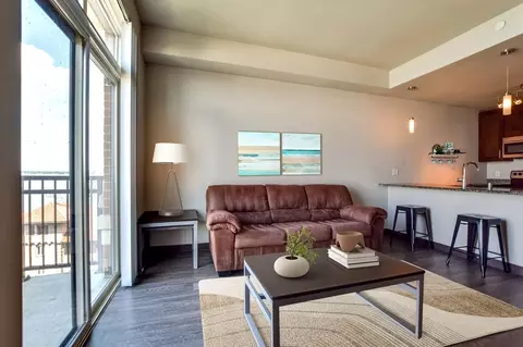 633 N Henry St, Madison, WI 53703 photo 27