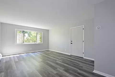 30 Dean Ave E, Champlin, MN 55316 photo 4
